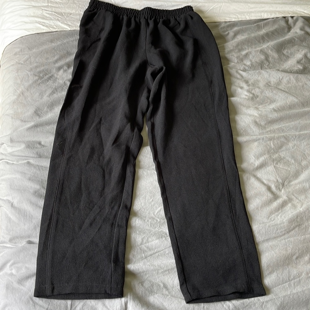 [lush] tapered black slacks size MED